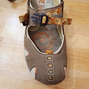 Merrell Brindle Siren Ginger  LIKE NEW EUC. 6.5